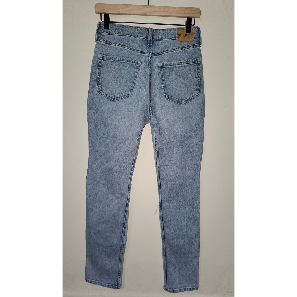 Hollister Ultra High-Rise Mom Jeans Light Wash Distressed Ripped Denim 2S W26S - Picture 2 of 4